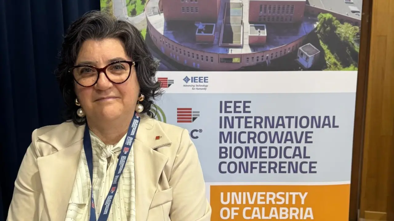 Le microonde per diagnosi e terapie non invasive, la docente Unical Sandra Costanzo: «Più sicure rispetto ai raggi X»\n