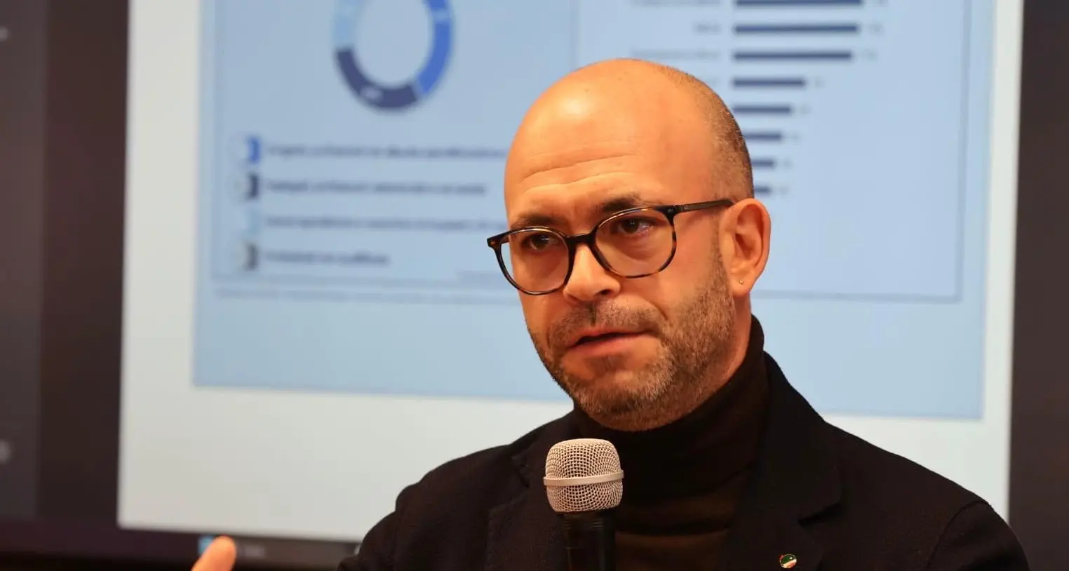 Elettrificazione linea ferroviaria Sibari-Crotone, la Cisl: «Annunci rassicuranti ma diritto alla mobilità al palo»\n