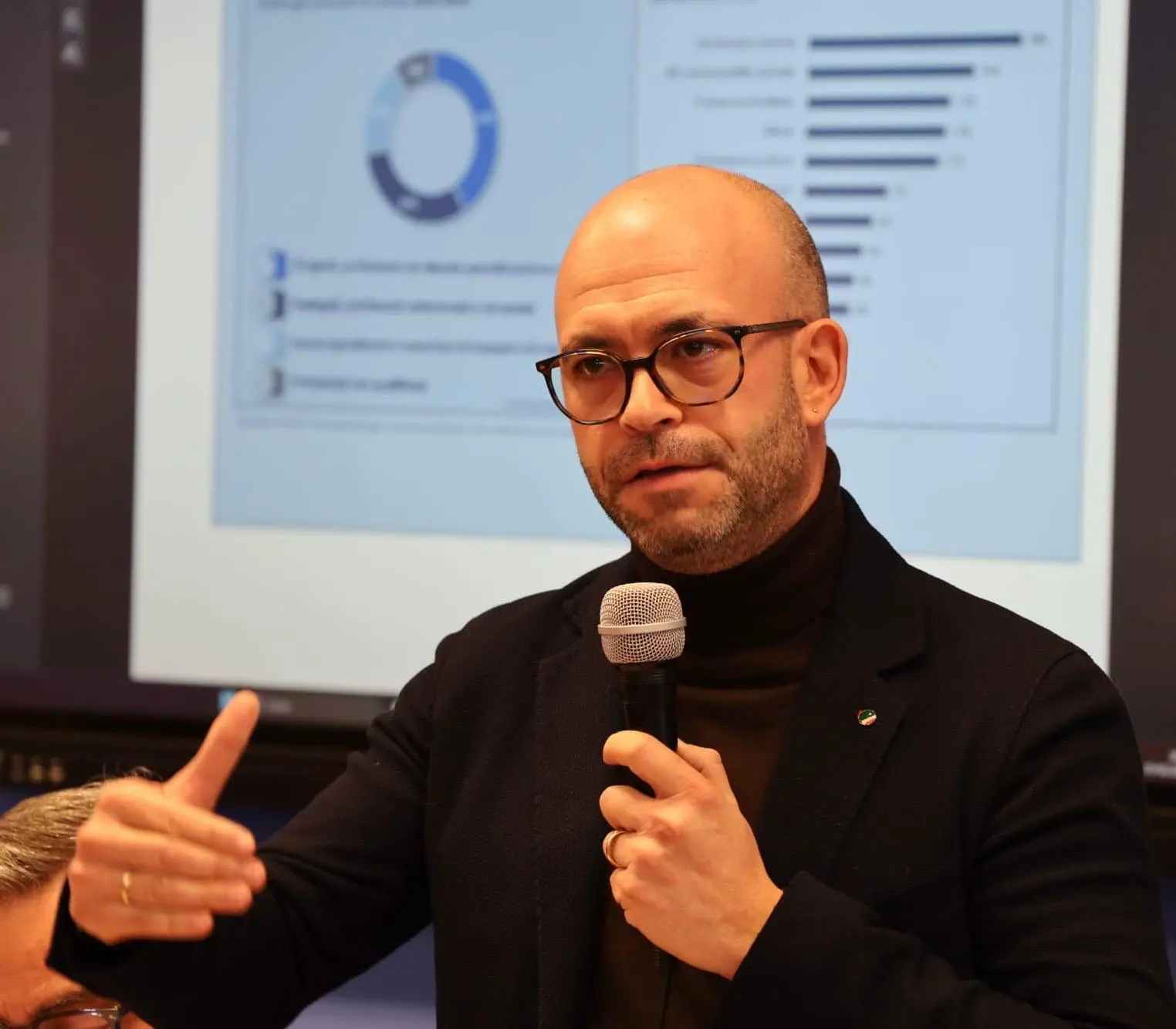 Elettrificazione linea ferroviaria Sibari-Crotone, la Cisl: «Annunci rassicuranti ma diritto alla mobilità al palo»\n