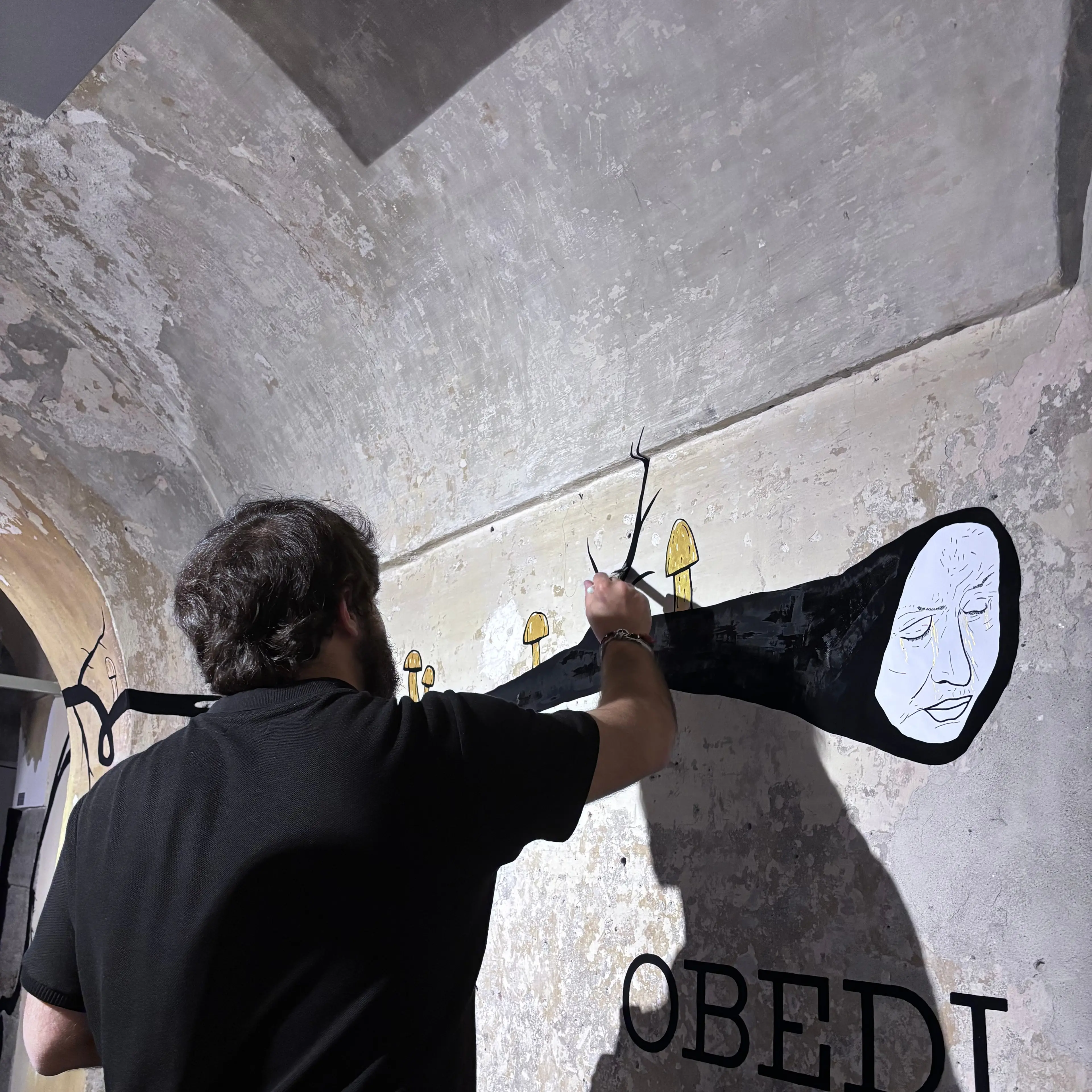 Dallo Stretto a Torino, il percorso di LBS tra arte e visione critica: “Antrum Oximory” porta il paradosso al centro del contemporaneo\n