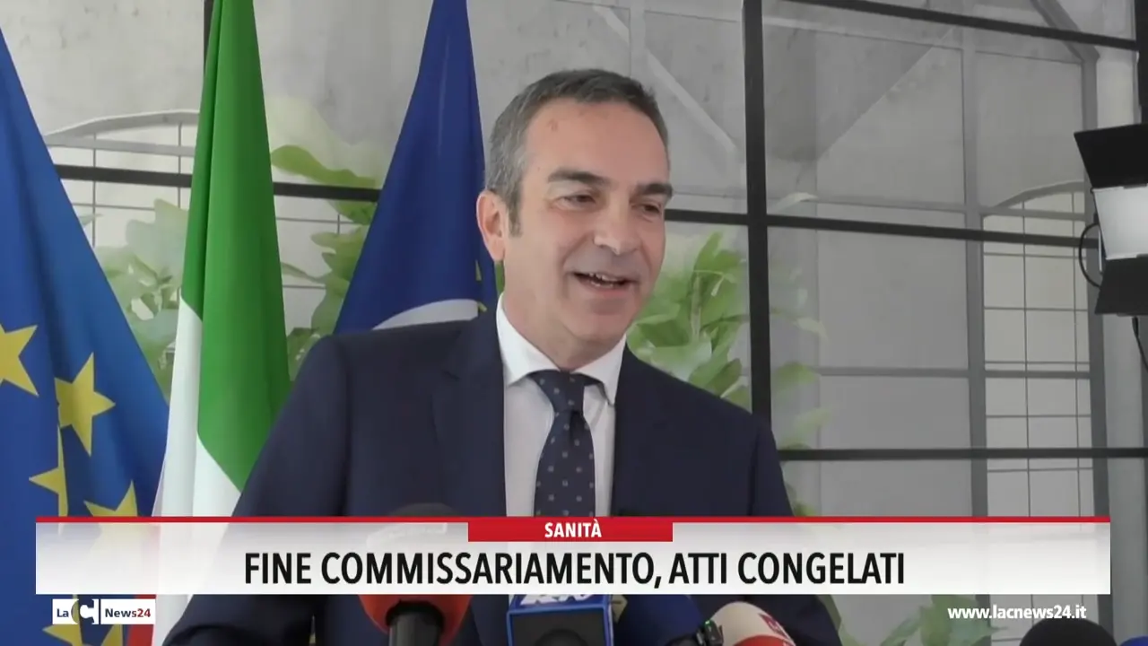 Fine commissariamento, atti congelati