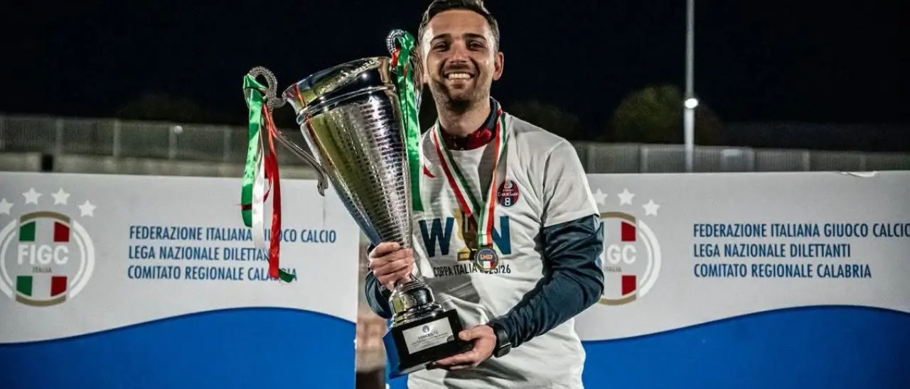 Dilettanti, tra i protagonisti di questa stagione anche mister Magarò: «La vittoria della Coppa Italia Dilettanti mi riempie di orgoglio»\n