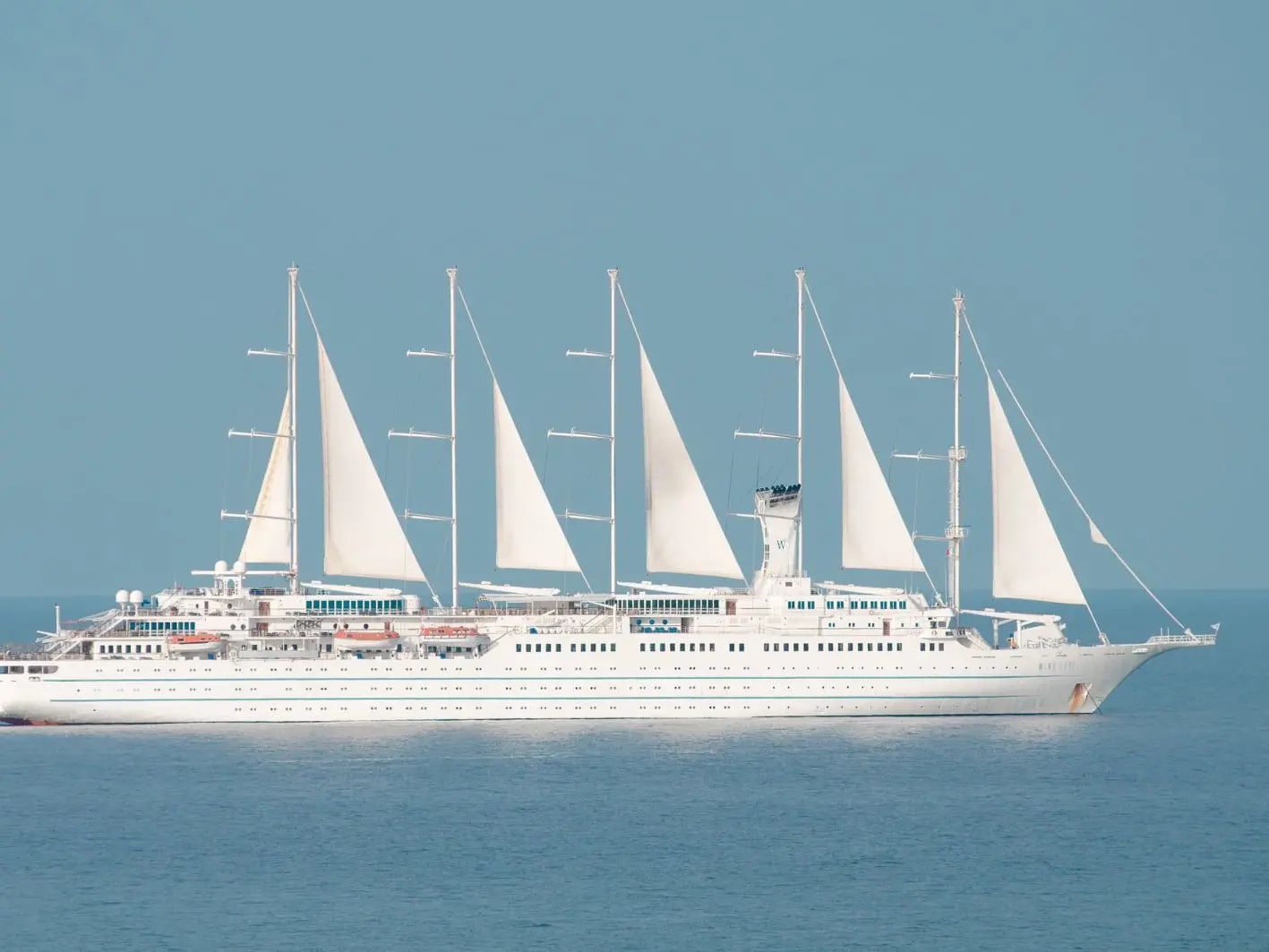 Vibo Marina si prepara ad accogliere il veliero da crociera più grande del mondo e sogna di diventare tappa fissa del turismo d'élite