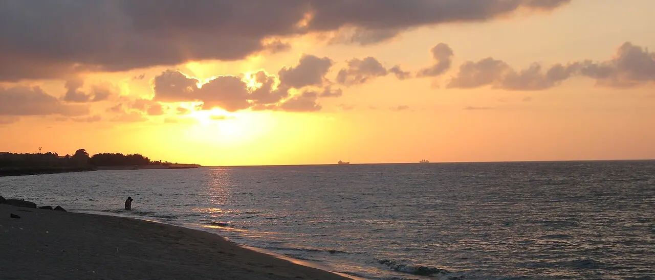 Vibo ha il suo “concertino” del Primo maggio,\u00A0sulla spiaggia di Bivona festa fino a mezzanotte: dj set\u00A0e 10\u00A0artisti emergenti\n