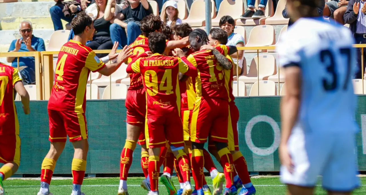 Us Catanzaro: quinto posto blindato, ora\u00A0missione playoff.\u00A0La strada per inseguire il sogno\u00A0promozione\u00A0\n