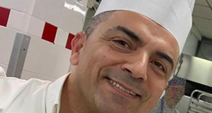 «Niente comunisti e gay in cucina»: condannato per discriminazione lo chef stellato Cappuccio\n