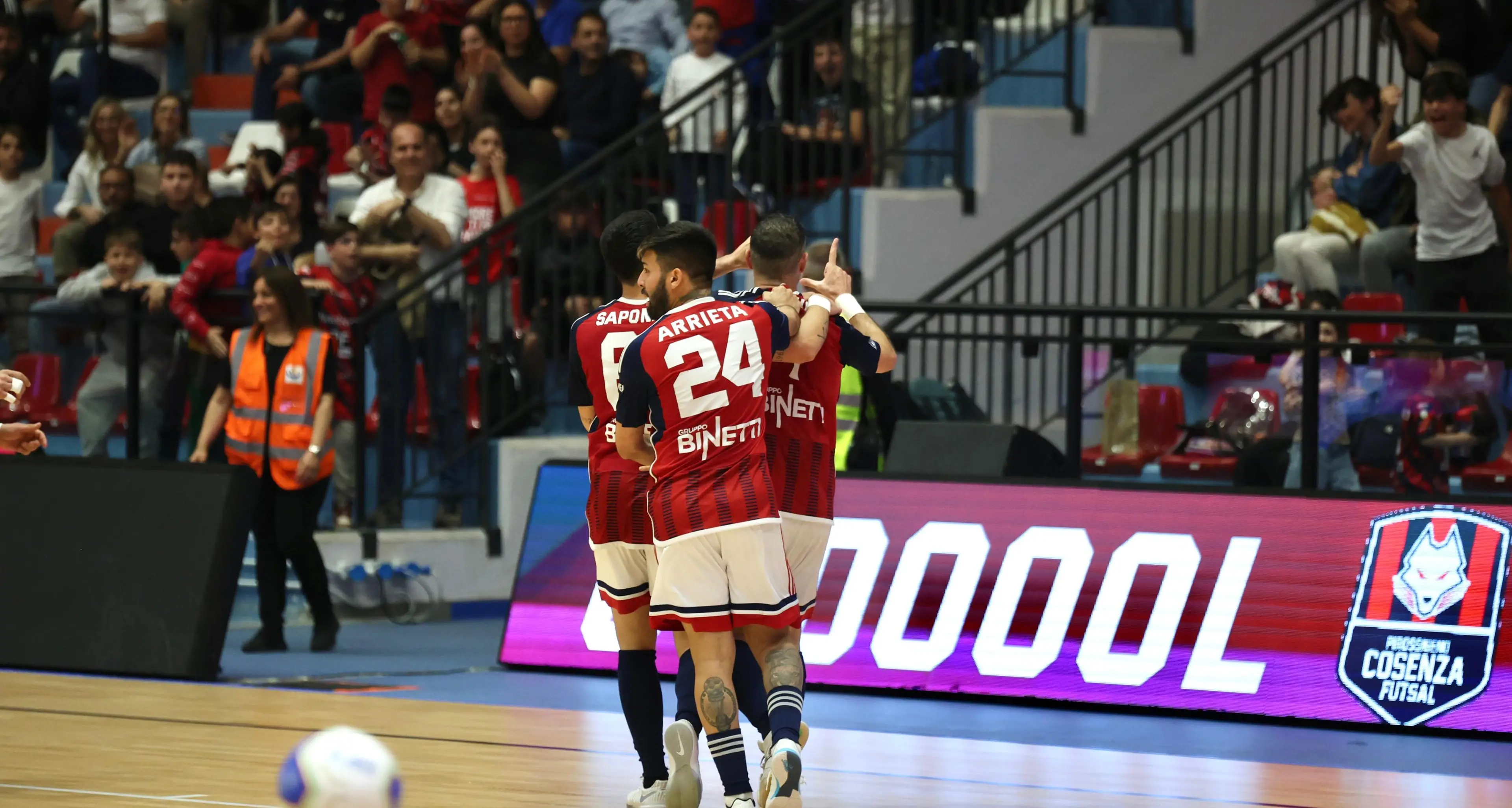 Cuore Pirossigeno Cosenza: Genzano ko 2-1 all’ultimo secondo, salvezza ancora possibile\n