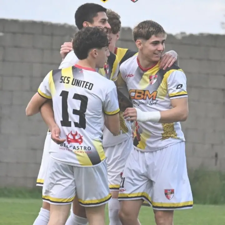 Promozione B, Sc Soverato già con la testa ai playoff. Gallo: «Obiettivo? Andare in Eccellenza»