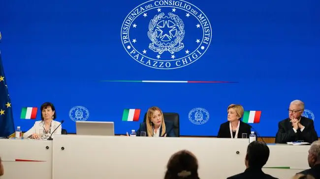 <p>La conferenza stampa del presidente del Consiglio Giorgia Meloni (foto: ufficio stampa Palazzo Chigi)</p>\\n