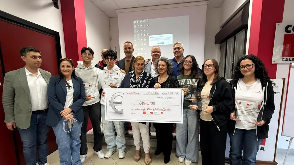 Sicurezza sul lavoro, il Galilei di Lamezia vince tappa calabrese del concorso Cgil, Inca e Flc