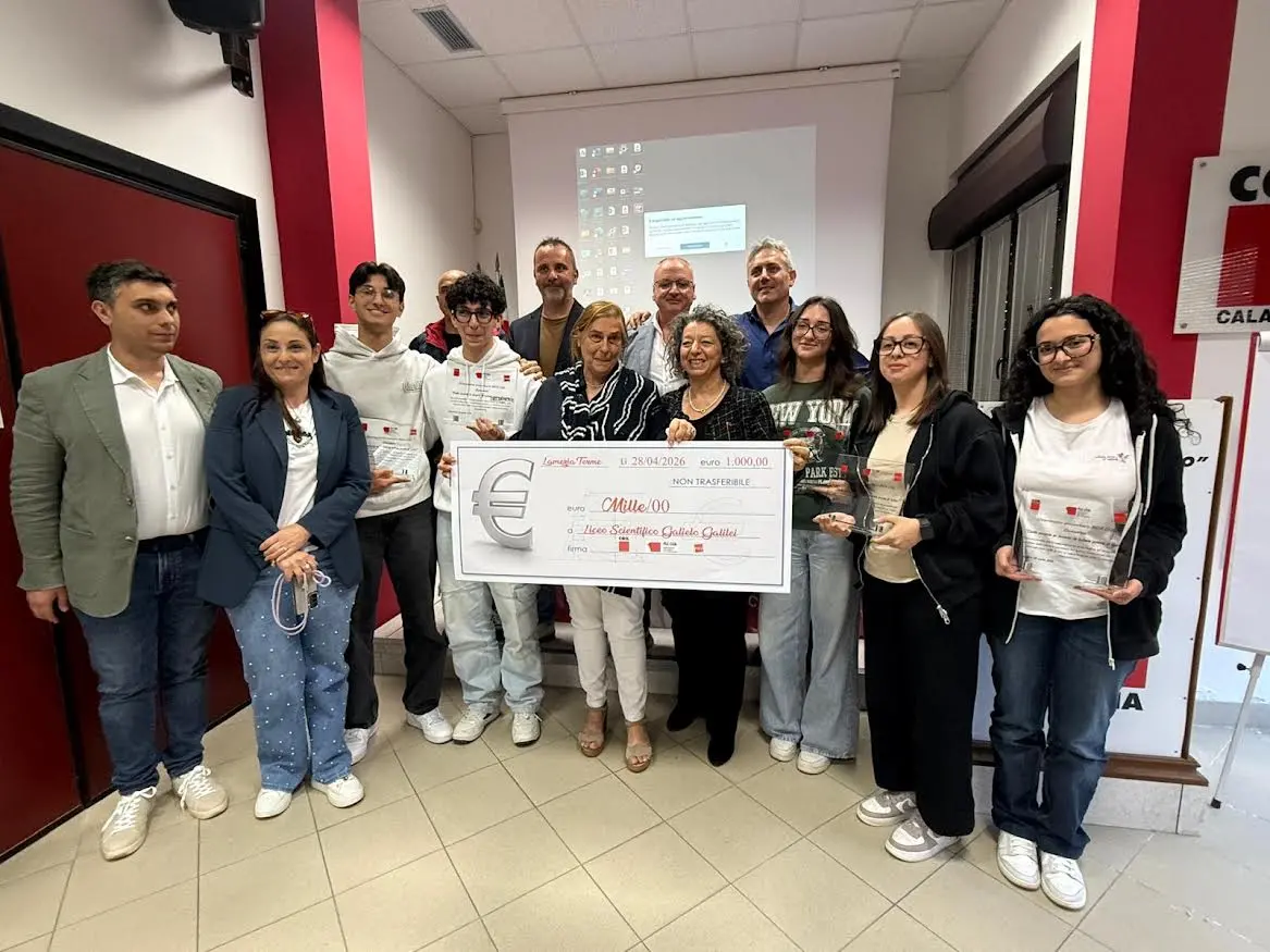 Sicurezza sul lavoro, il Galilei di Lamezia vince tappa calabrese del concorso Cgil, Inca e Flc