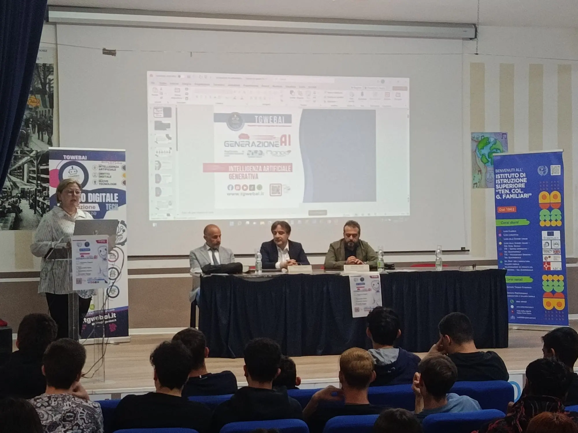 Minori sui social, arriva la verifica dell’età. Generazione AI al “Familiari” di Melito per discutere anche della nuova app europea\n