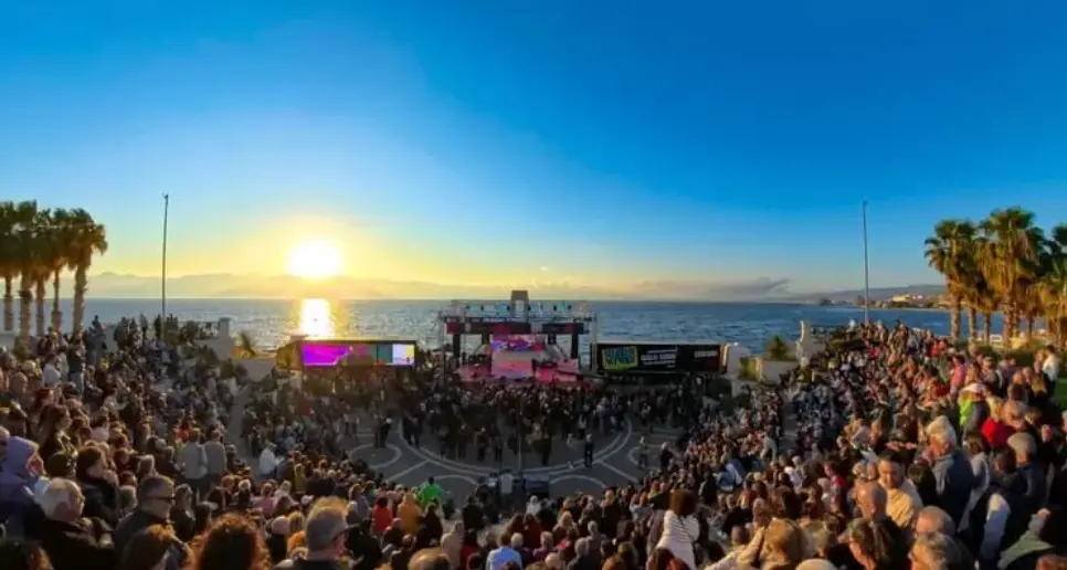 «Sette ore di musica e una nuova scena per la città», torna lo spettacolo nel giorno della festa dei lavoratori\n