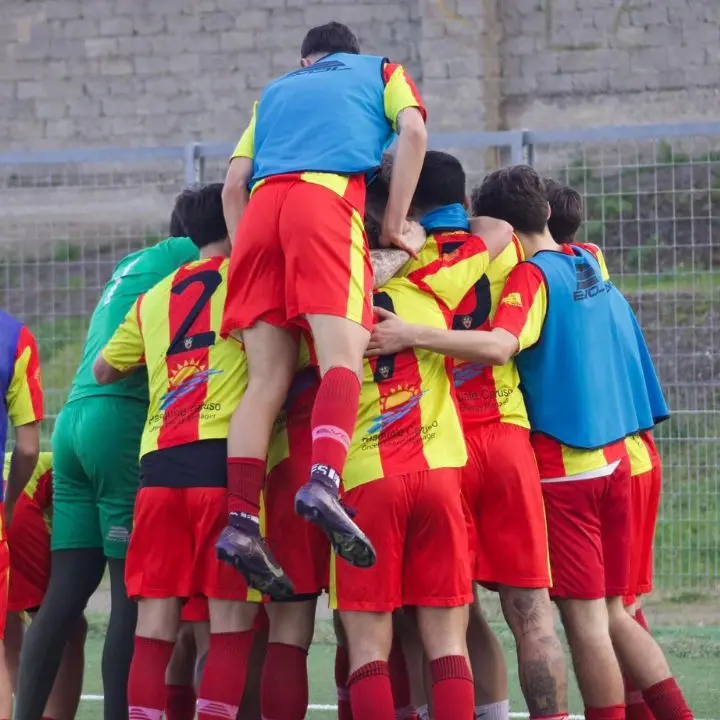 Eccellenza, i giochi sono fatti... o quasi. Nell'ultimo turno Trebisacce e Stilomonasterace si giocano i playoff\n