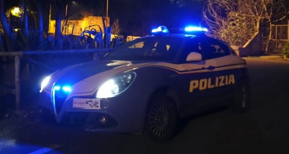 Ancora un’intimidazione nella zona industriale di Vibo: danneggiata la saracinesca di un gommista\n