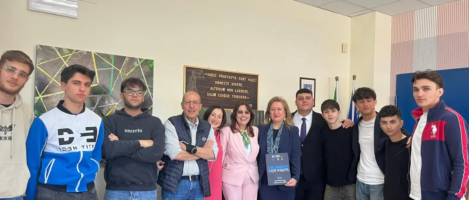 Studenti dell’Ite\u00A0di Vibo\u00A0eccellenza nell’Ai, focus sui\u00A0servizi\u00A0per le\u00A0disabilità al centro di un\u00A0incontro a Reggio\n