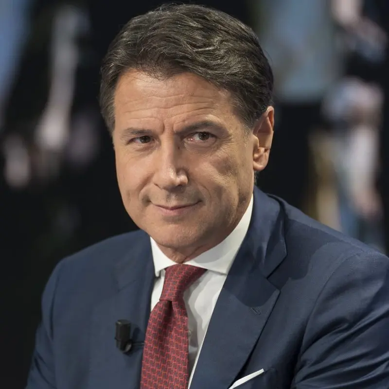 Giuseppe Conte operato, cosa nasconde lo stop improvviso: quali sono le sue condizioni di salute e cosa sappiamo davvero\n