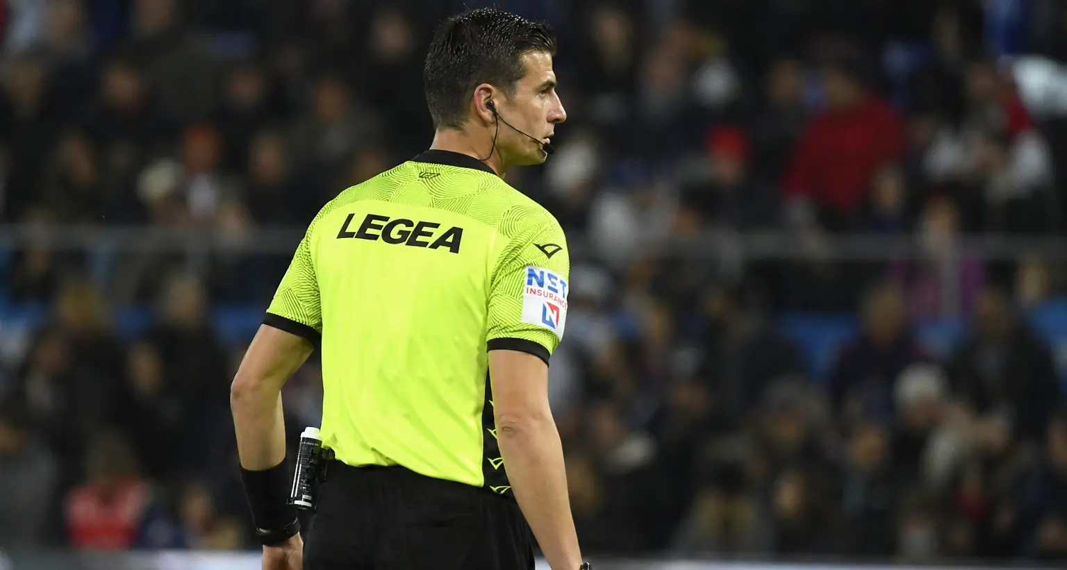 Caso Rocchi, quanto guadagnano gli arbitri e gli assistenti e perché il sistema è sotto accusa\n