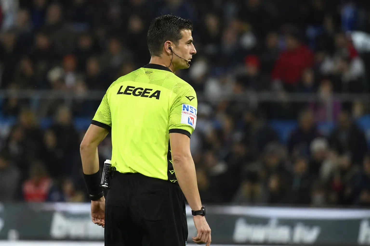 Caso Rocchi, quanto guadagnano gli arbitri e gli assistenti e perché il sistema è sotto accusa\n