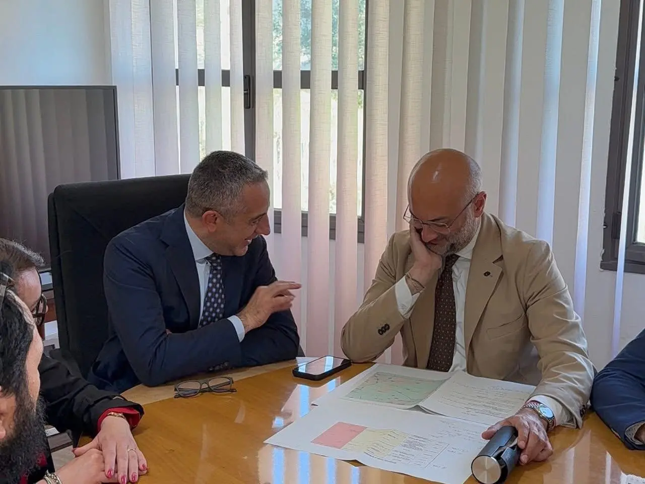 Faragalli a Cassano all’Ionio: confronto con il Comune su scuole, strade e ambiente\n