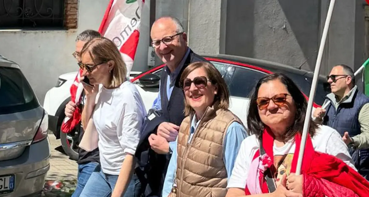 Cene, commissari e il nodo-Caruso: a Cosenza tutto fa Pd. Mentri i voti volano via\n