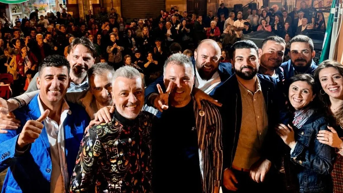 <p>Il gruppo SiAmo Stefanaconi</p>\\n