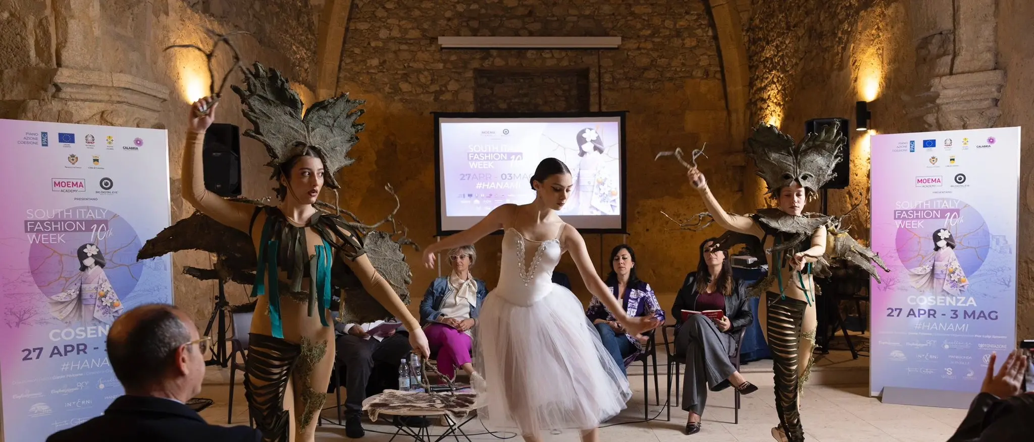 South Italy Fashion Week, al Castello Svevo l’inverno tra post-atomico e destrutturazione\n