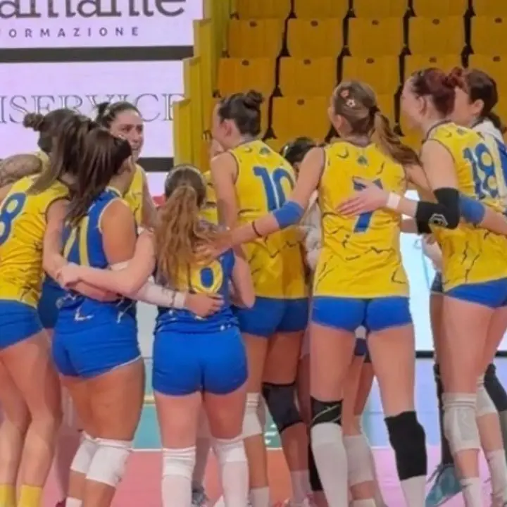 Pallavolo Rossano vola alla Final Four e sfida Napoli in Supercoppa\n