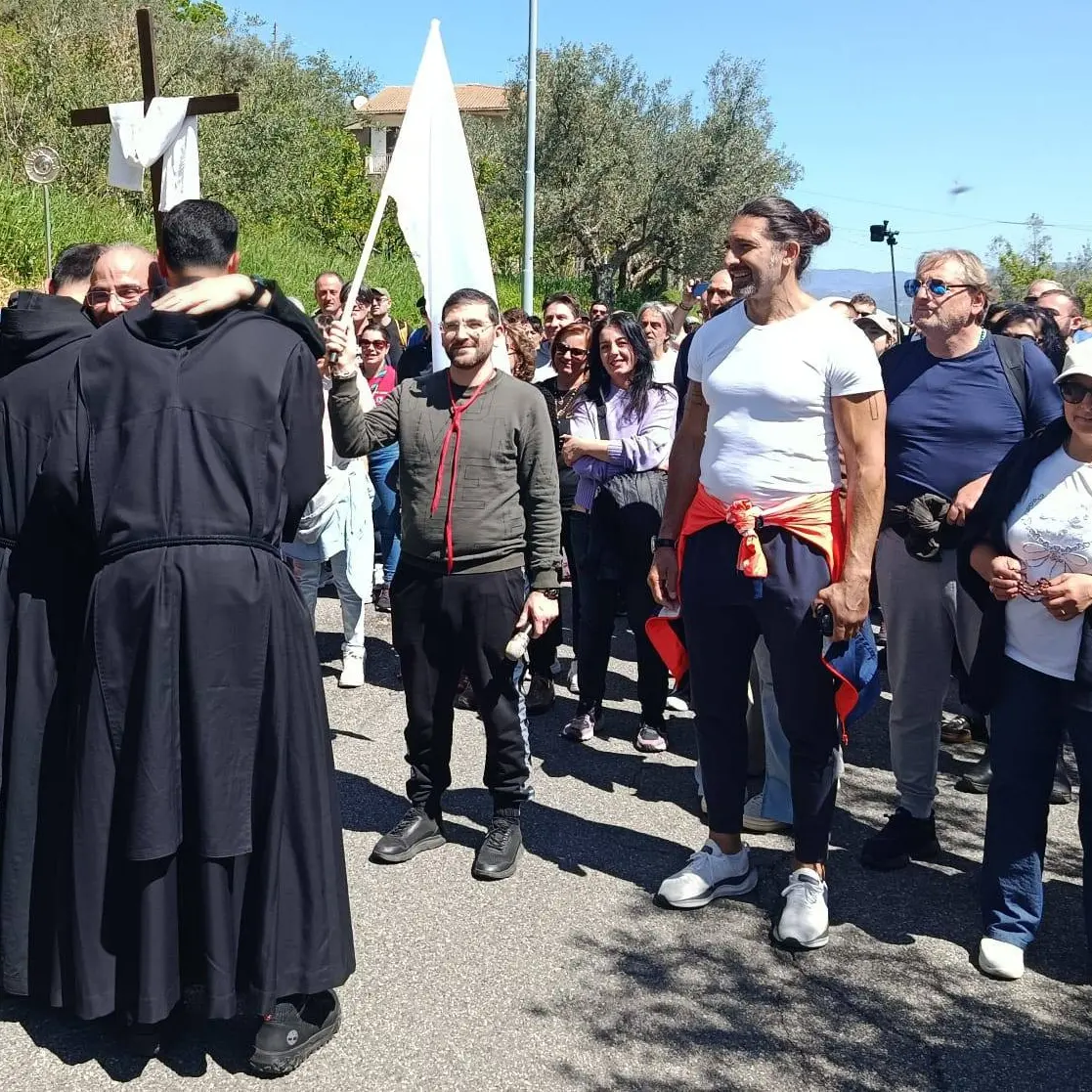 <p>L'incidente, la depressione e la rinascita grazie alla fede, Walter Nudo: «Le risposte che cerchiamo sono dentro di noi»</p>