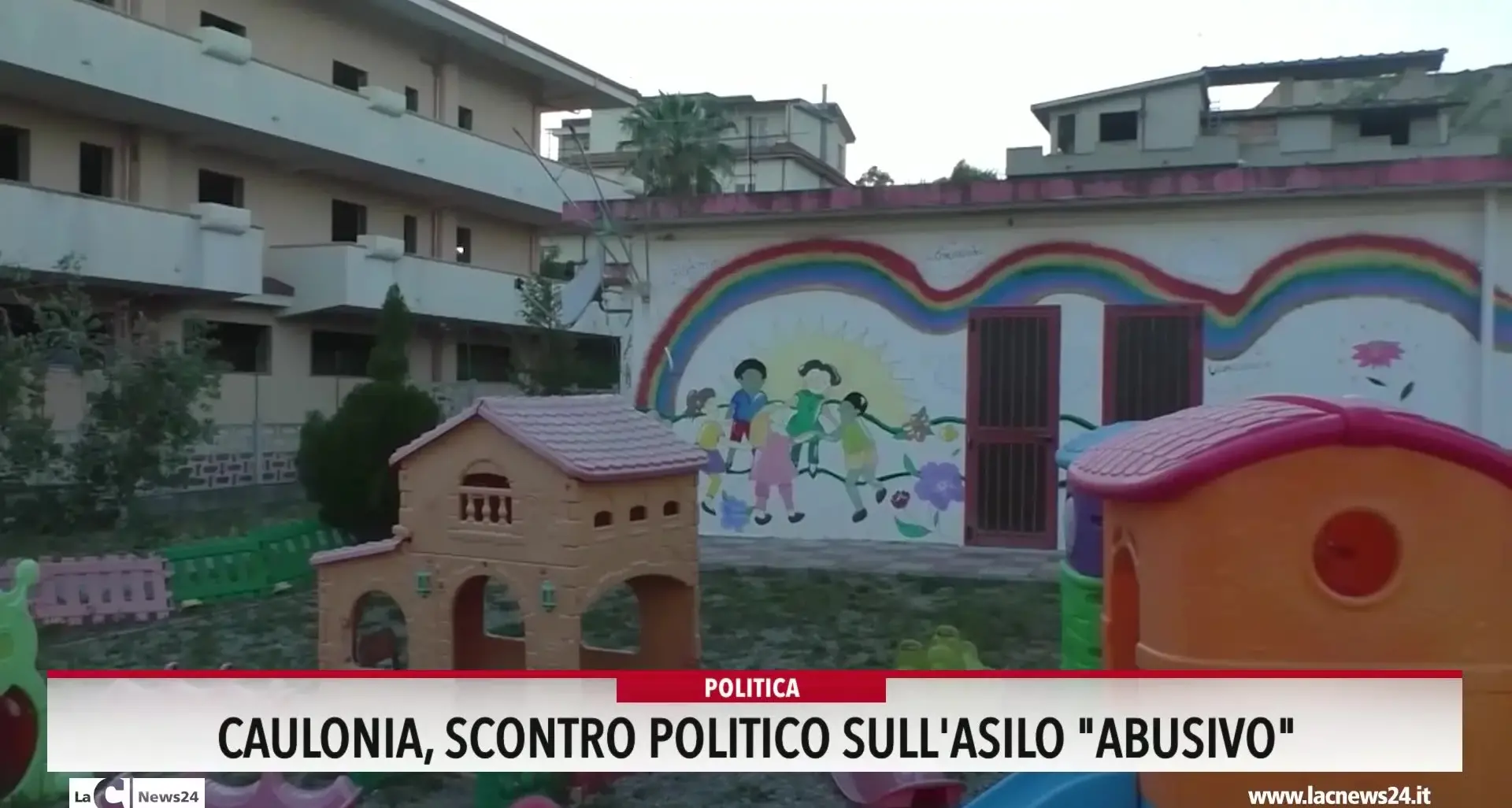 Caulonia, scontro politico sull'asilo \"abusivo\"