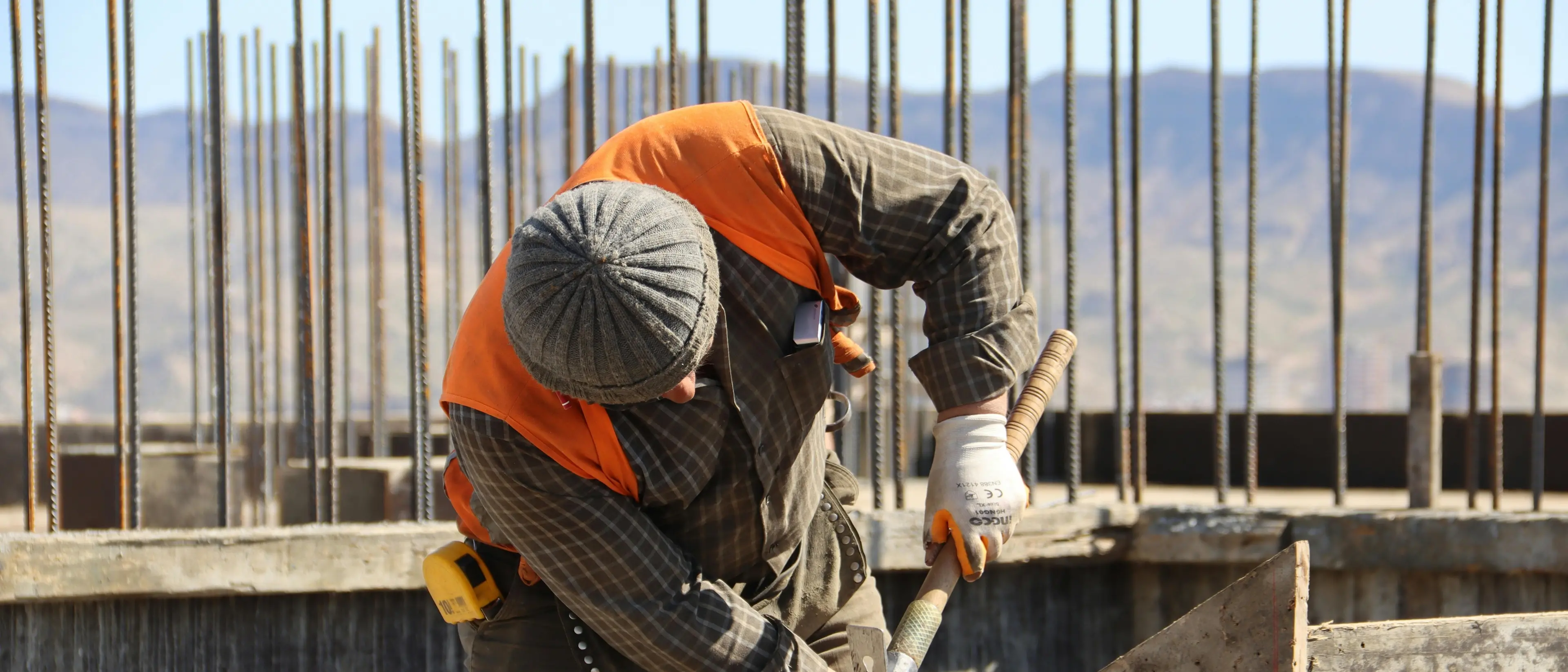 «Salari compressi e diritti\u00A0tralasciati»: l’allarme dell’Osservatorio nuove povertà sul lavoro in Calabria\n