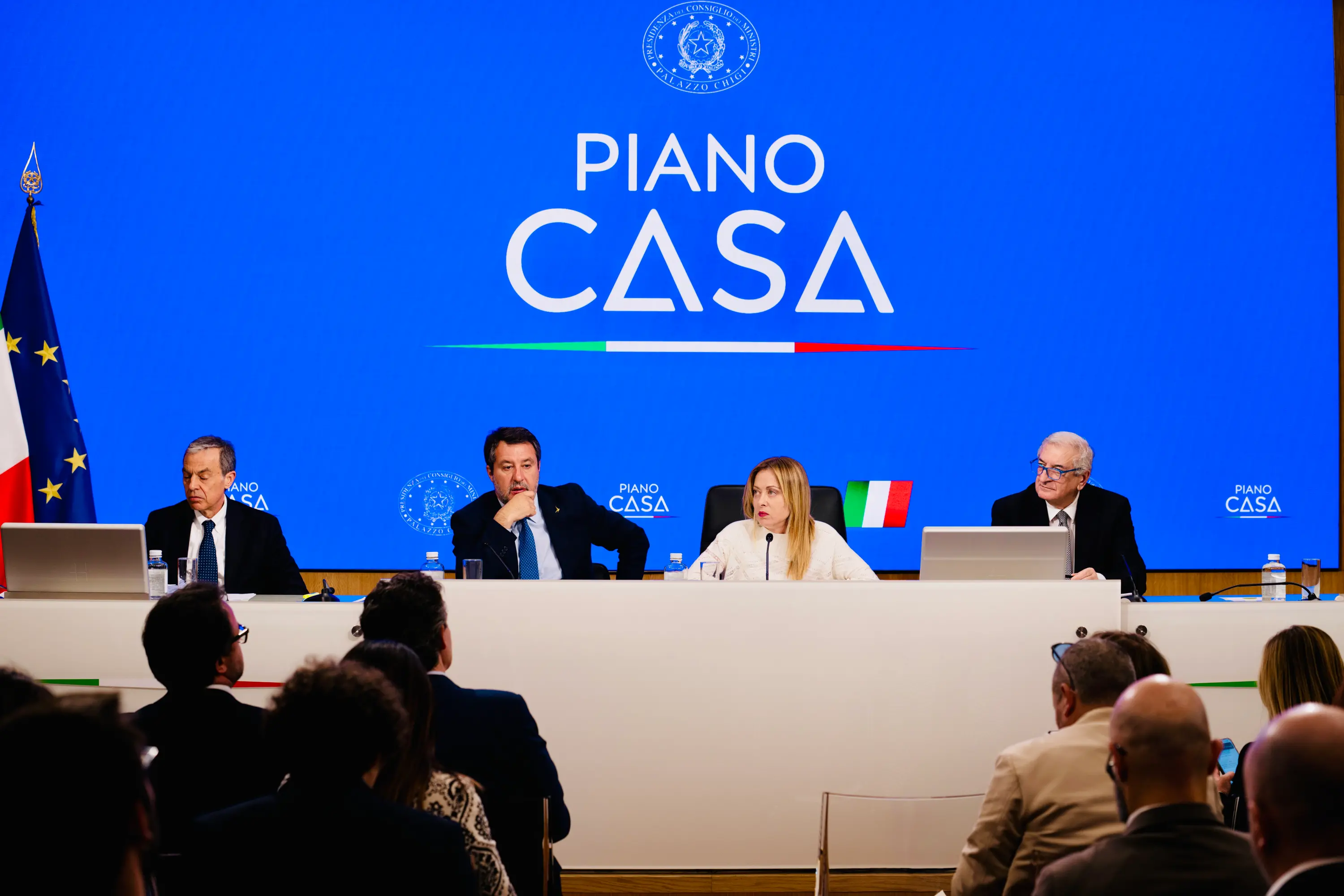 Piano casa, 10 miliardi in 10 anni per 100mila nuove abitazioni: ecco tutti i dettagli\n