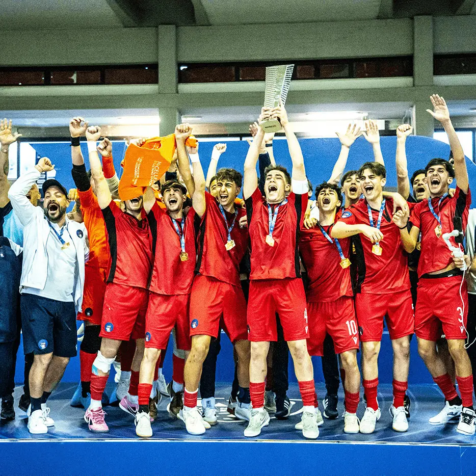 <p>Calcio a 5, la Calabria U19 è campione d’Italia: Sicilia battuta 7-3 dopo i supplementari</p>