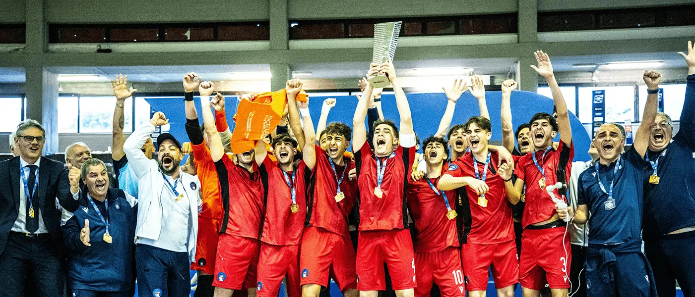 Calcio a 5, la Calabria U19 è campione d’Italia: Sicilia battuta 7-3 dopo i supplementari\n