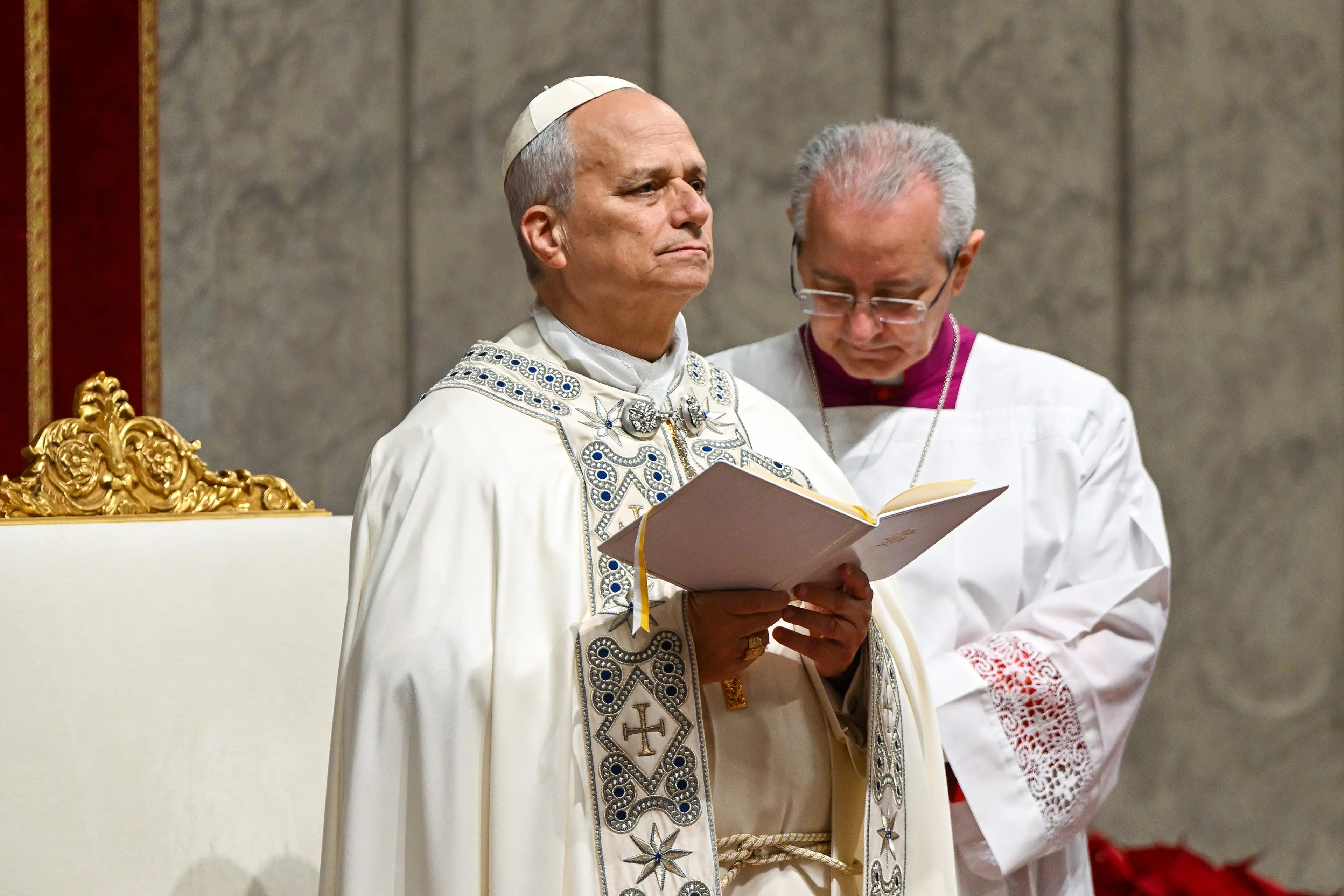 Leone XIV, il papa che sfida i potenti senza paura\n