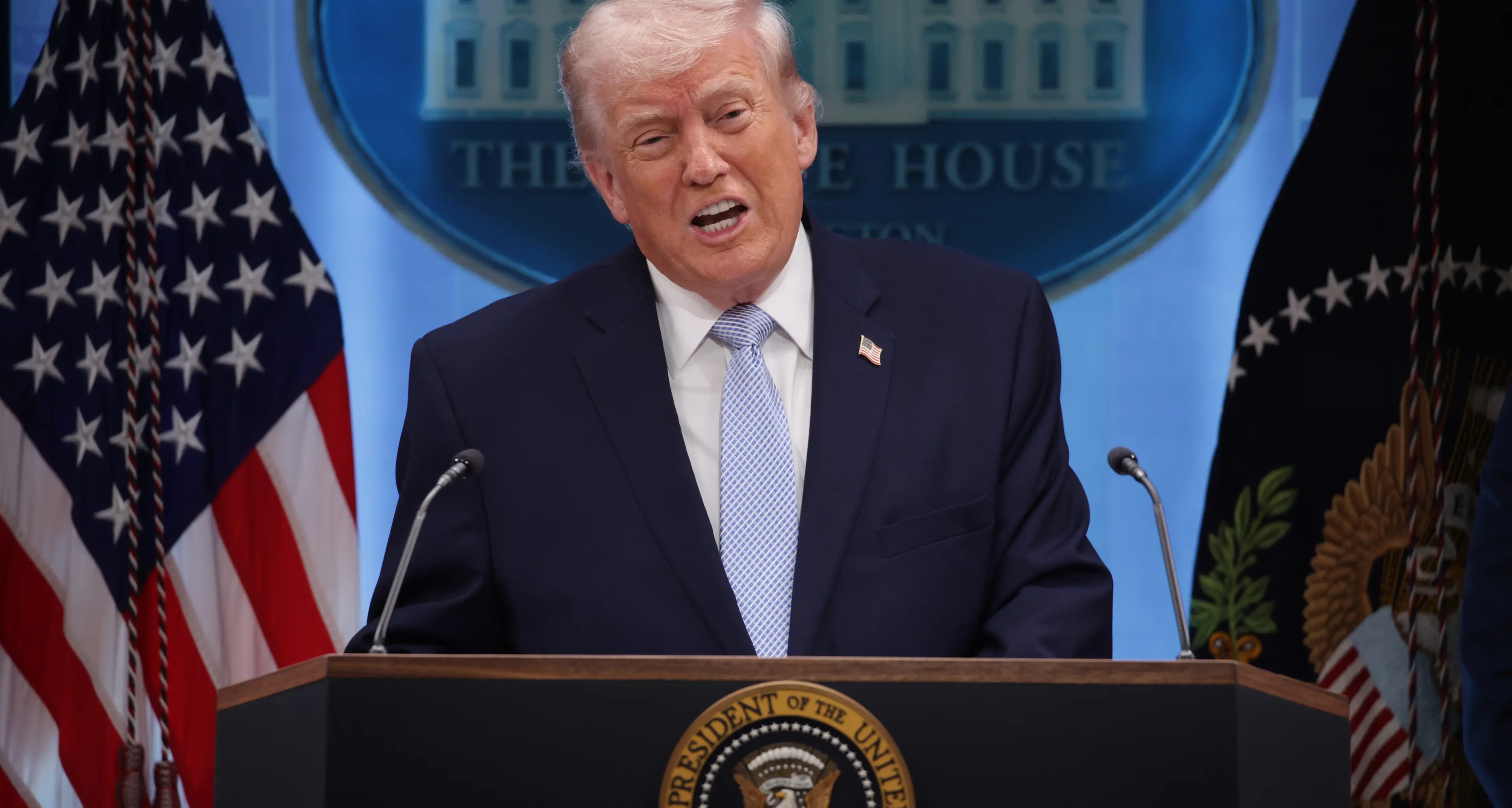 Trump: «Tradimento dire che gli Usa non stanno vincendo». E su Cuba: «Finito con Teheran prenderemo il controllo»\n