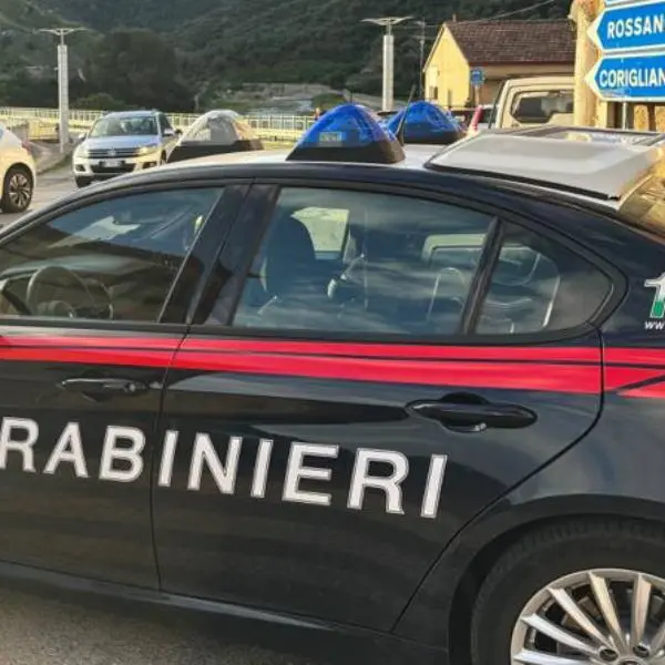Scippo davanti alla chiesa di San Francesco: anziana derubata a Corigliano\n