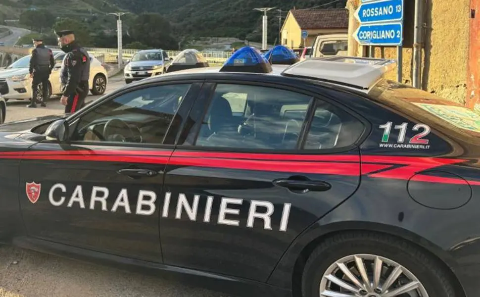 Corigliano Rossano, lite a colpi di coltello in contrada Frasso tra extracomunitari\n
