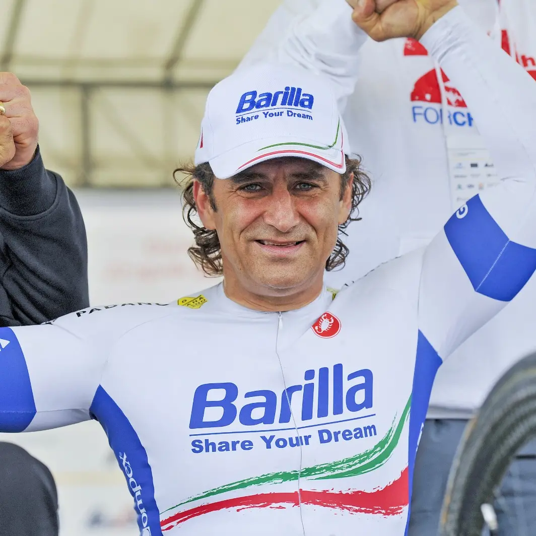 È morto Alex Zanardi:\u00A0leggenda paralimpica ed ex pilota di Formula\u00A01, aveva 60 anni\n
