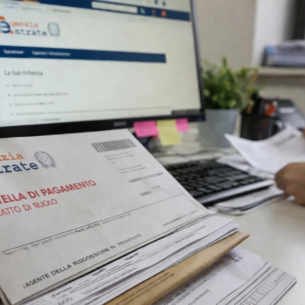 <p>Cartelle esattoriali, la rottamazione quinquies non decolla: Sud e Calabria in linea col flop</p>