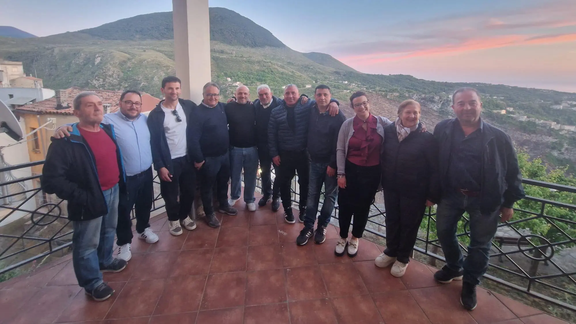<p>I candidati della lista "Grisolia Bene Comune"</p>\\n
