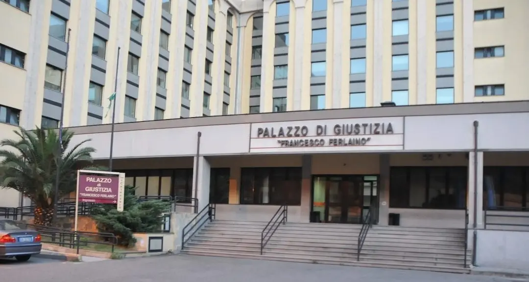 Tentata estorsione tra Spezzano Albanese e San Lorenzo del Vallo, riconosciuto il metodo mafioso\n