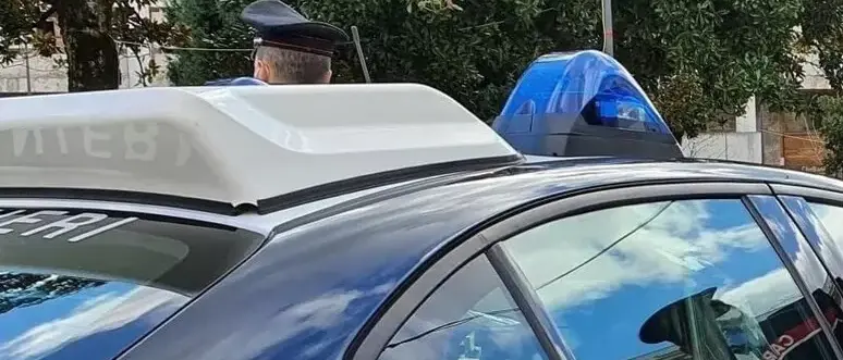 Lite per 30 euro finisce in tragedia: 68enne ucciso e nascosto in un negozio a Bari\n