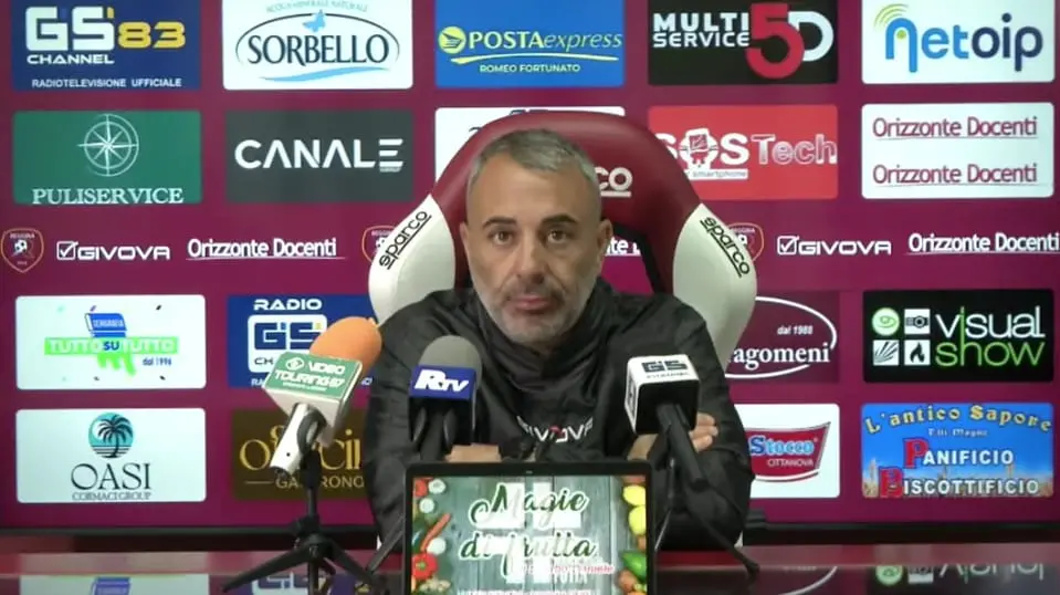 Reggina, Torrisi si assume le colpe: «Credevo nel miracolo promozione, se non ci siamo riusciti la responsabilità è mia»\n
