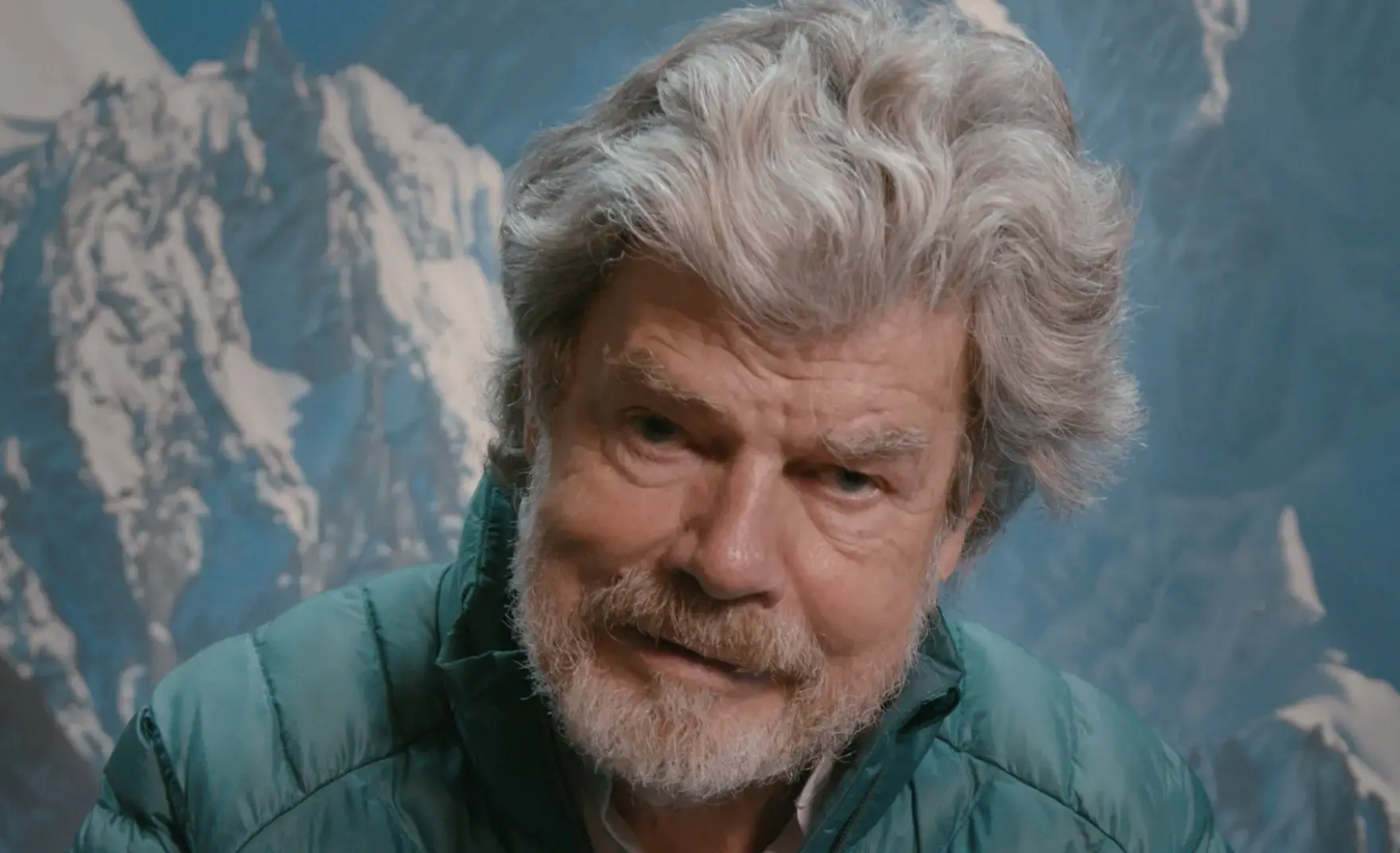 Messner e il Comune ai ferri corti: «190mila euro di affitti non pagati»