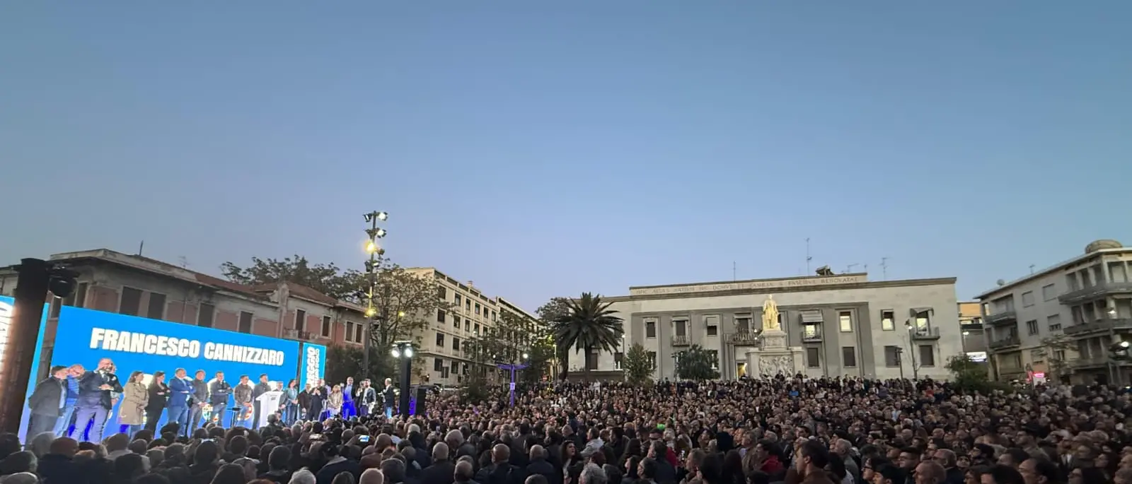 Reggio, Giovani Forza Italia:\u00A0«Non una sceneggiata ma partecipazione democratica\u00A0di\u00A04mila cittadini per\u00A0Cannizzaro»\n