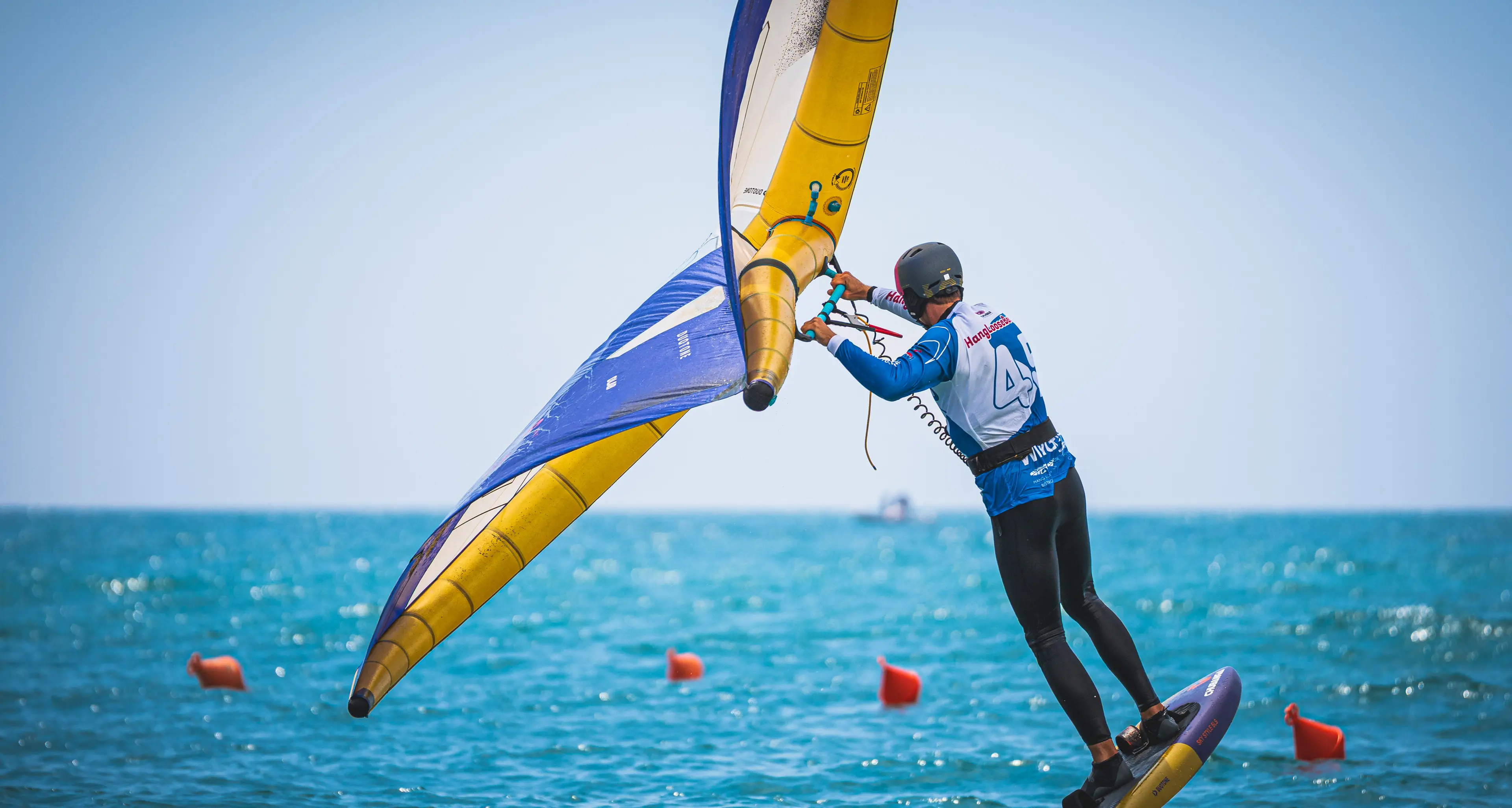 Campionato italiano Wingfoil 2026, conclusa con successo a Gizzeria la prima giornata della seconda tappa