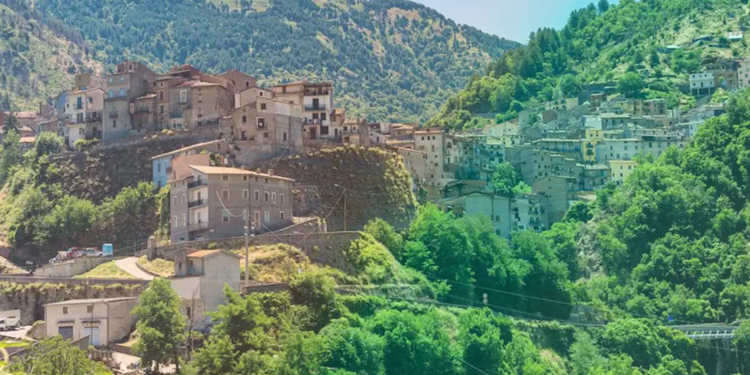 «Strategie Aree Interne, l’ultima promessa del Governo certifica il suo fallimento in Calabria»