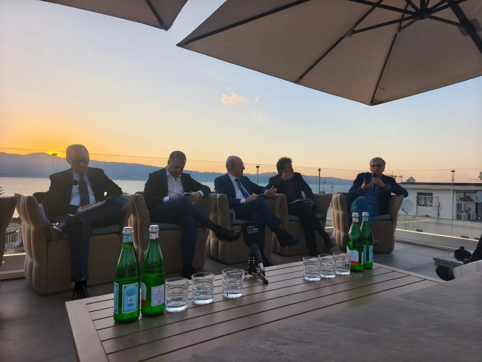 Reggio visione 2030, l’agenda di Confesercenti presentata ai candidati a sindaco\n