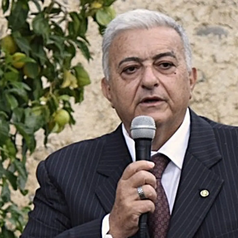 L’associazione Amici di Villa San Giuseppe: «L'Archivio di Stato non si tocca: giù le mani dalla memoria di Reggio Calabria»\n
